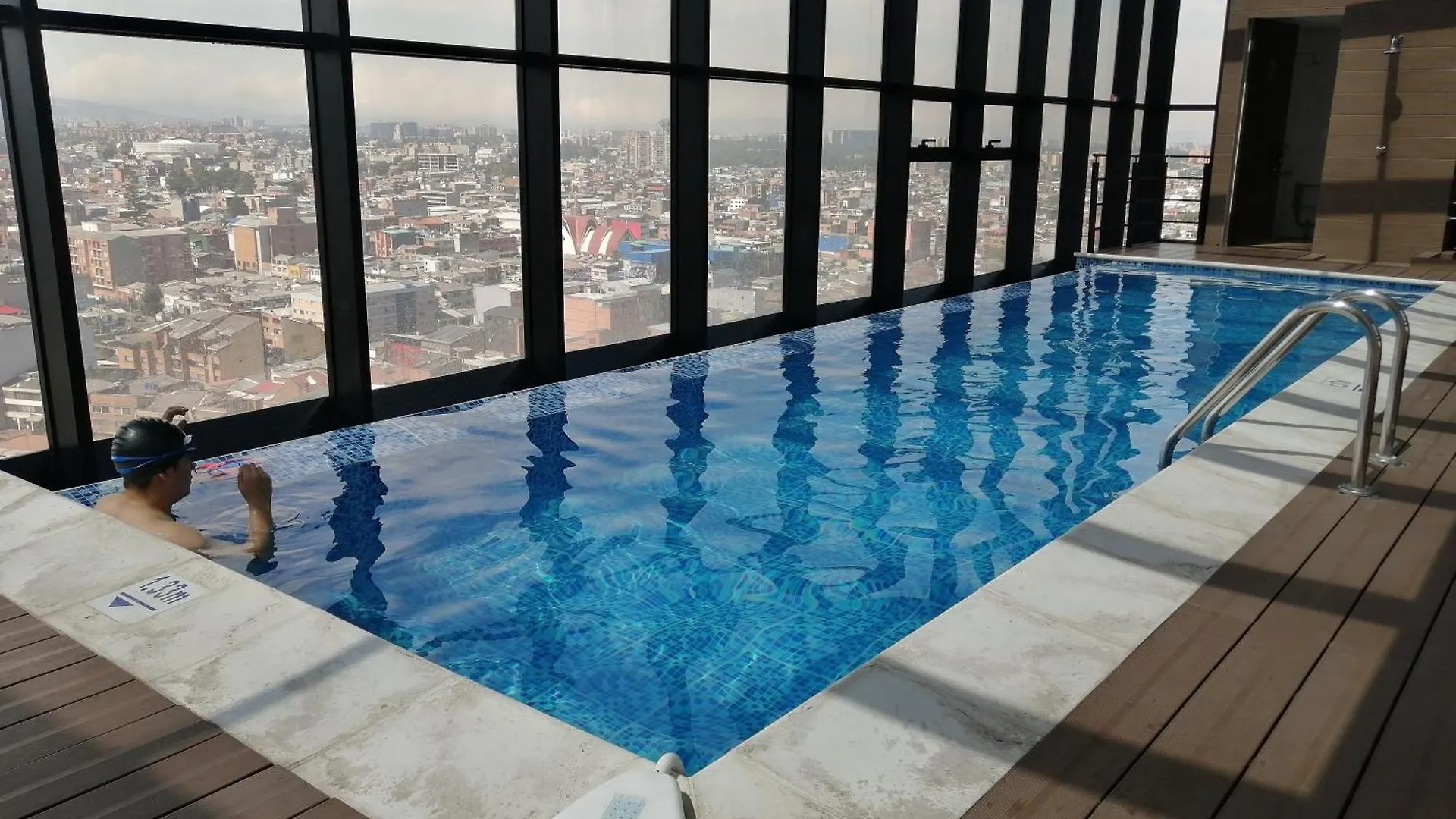 Nice Flat In Financial Heart Of 보고타 콜롬비아