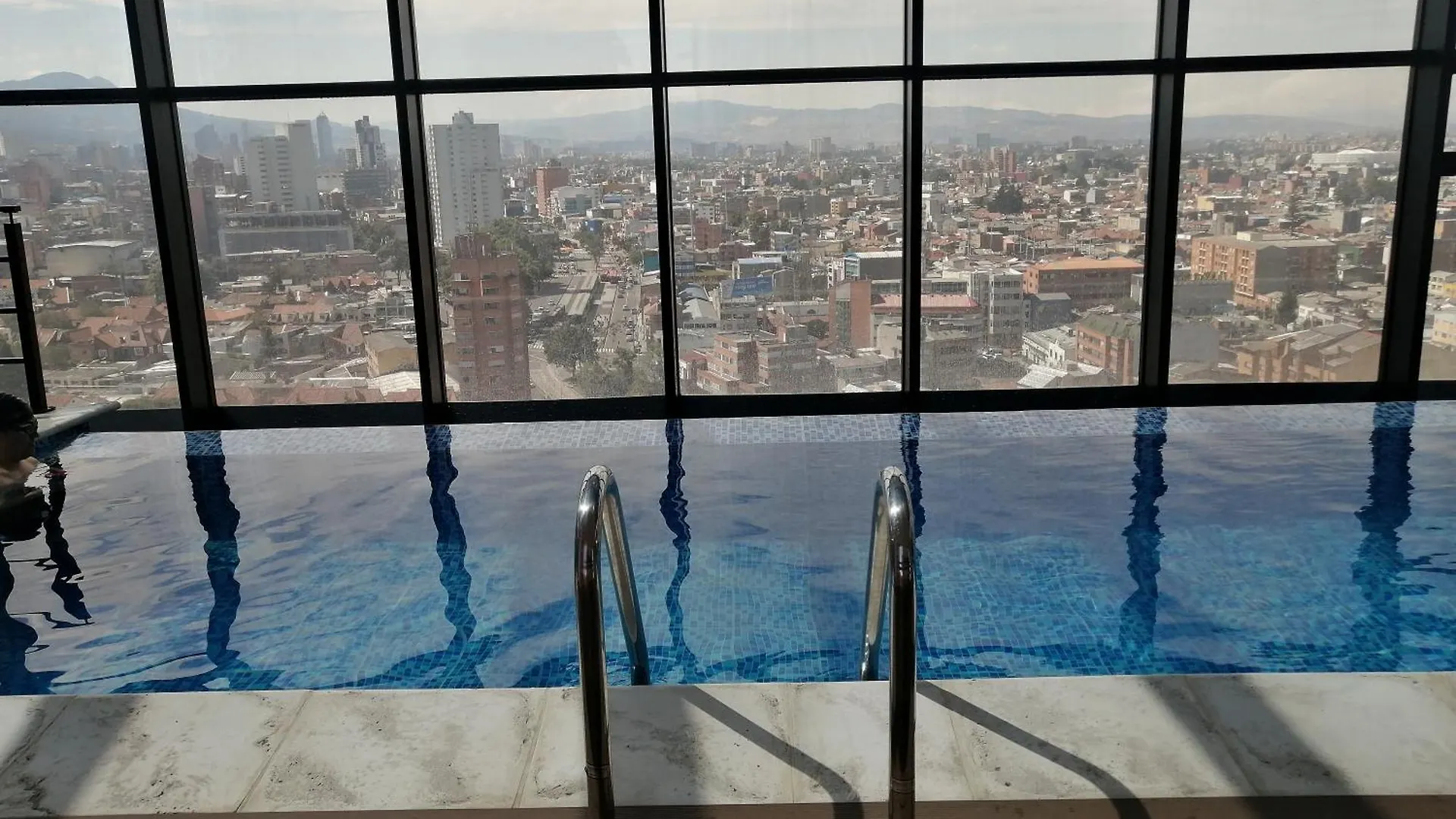 Nice Flat In Financial Heart Of 보고타 0*,  콜롬비아